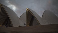 Икономиката на Австралия се е забавила изненадващо през третото тримесечие 