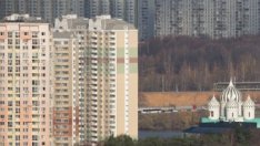 Цените на жилищата в Русия растат силно и пораждат опасения за балон