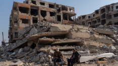 Русия търси сделка в опит да запази базите си в Сирия