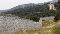 Парламентът реши оградата по границата да се ремонтира без обществена поръчка