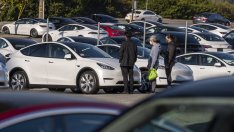 Акциите на Tesla поевтиняха след разочароващи финансови данни 