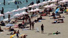 На всички плажове ще има табели с правата на туристите