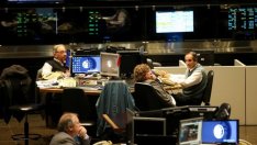 Аржентинската борса отчете ръст от близо 5% след въвеждането на валутния контрол