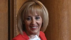 Мая Манолова се кандидатира за кмет на София