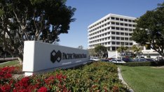 Инвеститорите изтеглиха нови 2,7 млрд. долара от водещия фонд на Pimco