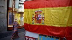 Испанката централна банка предупреди за цената на политическата безизходица