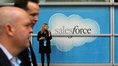 Salesforce иска ЕС да разследва сделката на LinkedIn и Microsoft