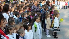 Синдикат иска родители да отговарят финансово за отсъствия на децата от училище