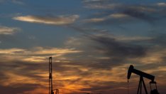 Брентът поскъпна с над 4% през септември, но за тримесечието цената е без промяна