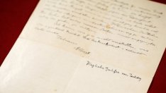 Писмо на Айнщайн беше продадено на анонимен купувач за 32 хил. долара