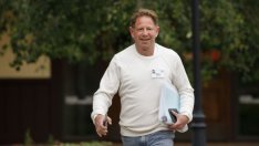 Гнилата ябълка в милиардната сделка между Activision и Microsoft