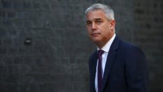 Лондон към ЕС: Променете мандата за преговори на Барние