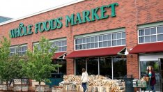Ще вкара ли Amazon роботи в складовете на Whole Foods?