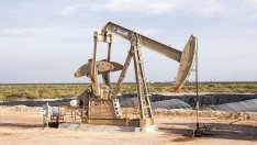 Преслав Райков: Цените на петрола ще вървят надолу въпреки конфликта в Близкия изток