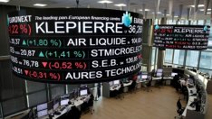 Европейските борси с леки спадове след намека на Паулъл за понижение на лихвите