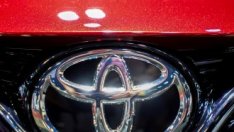 Toyota придобива дял от близо 5% в Suzuki