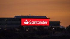 Испанската Santander купува основния европейски бизнес на Wirecard