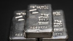 Цената на среброто ще продължи да нараства поради засиленото индустриално търсене