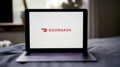 DoorDash съкращава над 1200 корпоративни служители