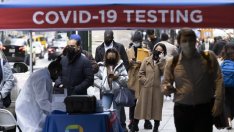 Омикрон парализира живота в Ню Йорк