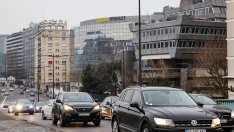 Париж провежда референдум за увеличаване на таксите за паркиране на SUV модели