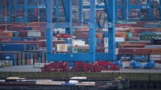 Германският износ се е свил с 0,9% през юли