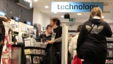 Продажбите на дребно през август в САЩ надхвърлиха очакванията