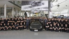 За Lamborghini Aventador криза няма