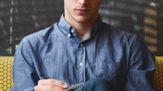 Младите хора може да бъдат белязани от пандемията до края на трудовия си живот