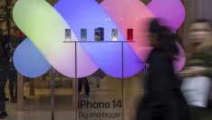 Apple обмисля нов iPhone от висок клас паралелно с Pro и Pro Max?