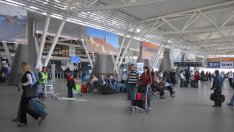 С 13% повече пътници са преминали през Летище София през първото тримесечие
