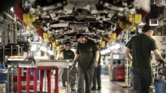 Британското автомобилно производство изпрати най-слабия януари от 2009 г.