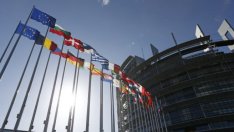 ЕП спря ратификацията на инвестиционния пакт на ЕС с Китай