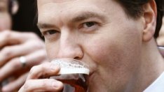 Standard and Poor's предупреди Великобритания за кредитния рейтинг