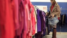 Търговията на дребно с четвърти пореден годишен ръст през февруари