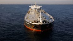 Русия твърди, че е намерила пазар за целия петрол, попаднал под санкции