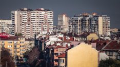 Лихвеният обрат няма да посече упоритостта на българския кредитополучател 