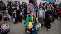 Законови промени ще облекчат достъпа на украинци до трудовия пазар у нас 