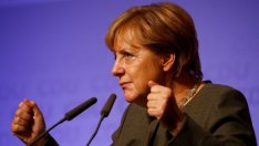 Меркел: от сдържан физик до властови фактор