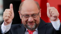 Мартин Шулц: самообявил се боец, който се опитва да свали Меркел