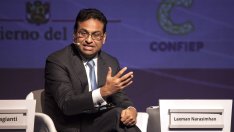 Новият лидер на Starbucks ще работи в кафенетата ѝ веднъж месечно