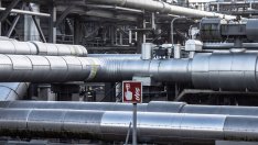 Китай свива вноса на петрол и природен газ през 2022 г.