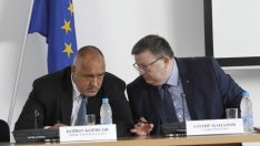 Държавата отпуска 10 млн. лв. за униформи на полицаите