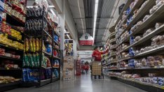 Средната класа в САЩ се сблъсква навсякъде с ускоряващата се инфлация