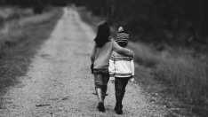 Демография на необразованите