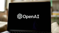 Anthropic и OpenAI търсят да наемат експерти по оръжия и взривни вещества