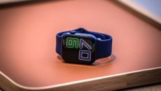 Apple работи над Apple Watch с много здрав корпус