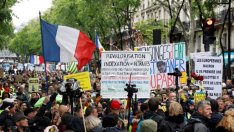 Протестите на “жълтите жилетки“ във Франция навлизат в своя шести пореден месец