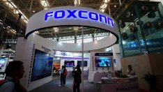 Foxconn вече има идеи кой да замести Тери Гоу