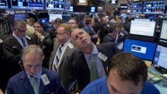 Акциите на американските борси се търгуват в тесни граници*